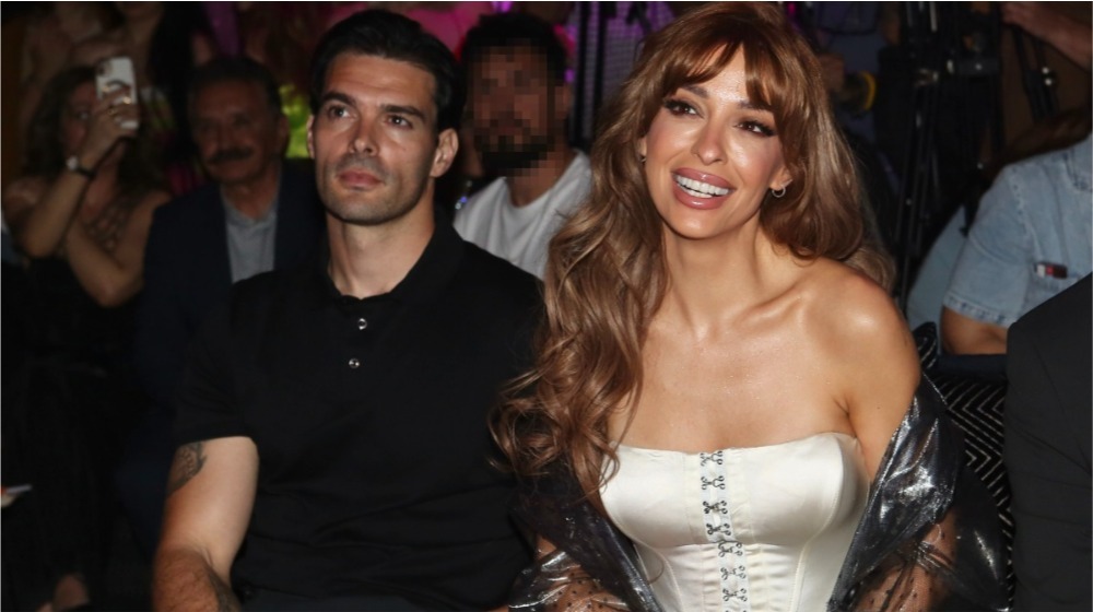 Ελένη Φουρέιρα: Φωτογραφίζει τον Αlberto Botia με τον γιο τους να ξαπλώνουν στον καναπέ [εικόνες]